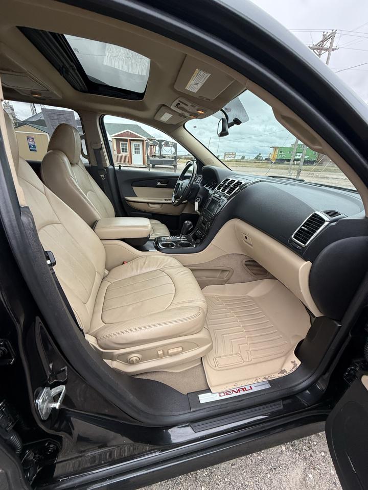 GMC Acadia AWD 4dr Denali 2012