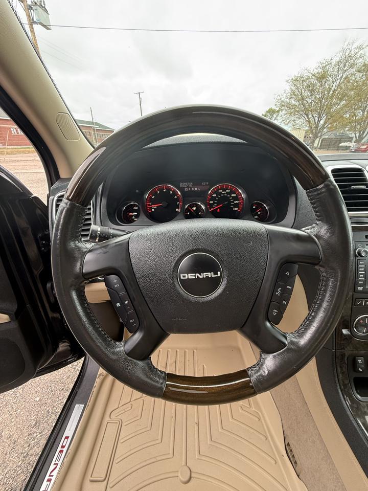 GMC Acadia AWD 4dr Denali 2012