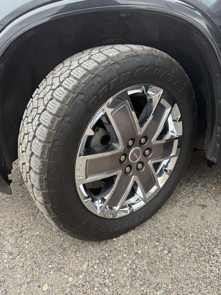 GMC Acadia AWD 4dr Denali 2012