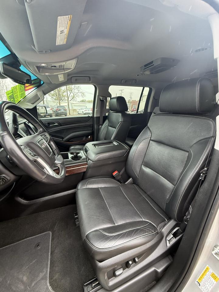 GMC Yukon XL 4WD 4dr SLT 2017
