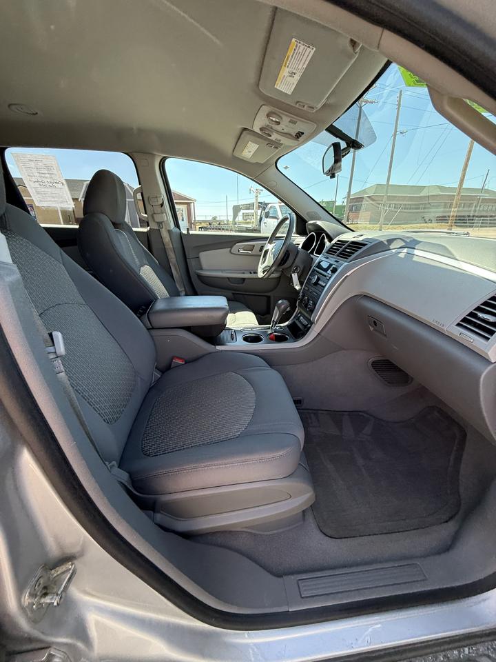 Chevrolet Traverse AWD 4dr LT w/1LT 2012