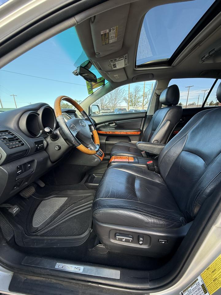 Lexus RX 330 4dr SUV AWD 2005