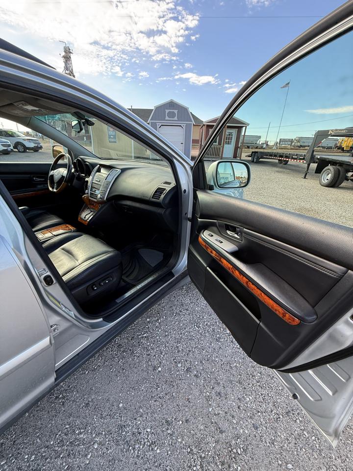 Lexus RX 330 4dr SUV AWD 2005