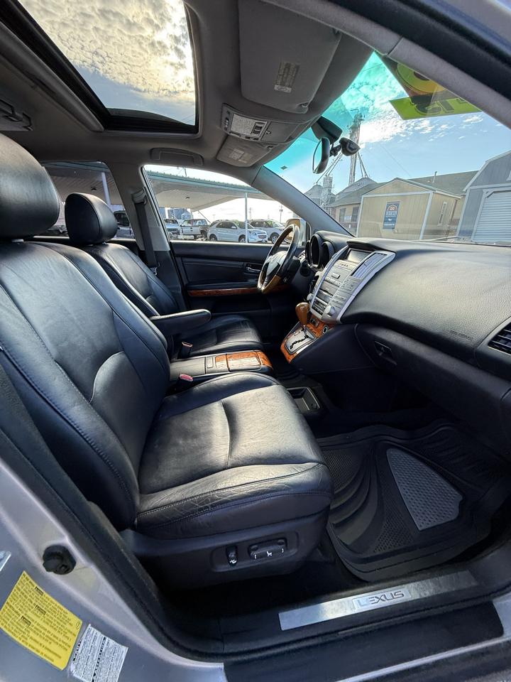 Lexus RX 330 4dr SUV AWD 2005