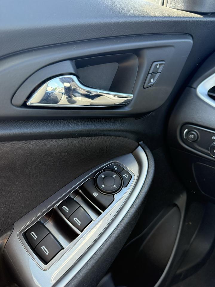 Chevrolet Malibu 4dr Sdn LS w/1FL 2020