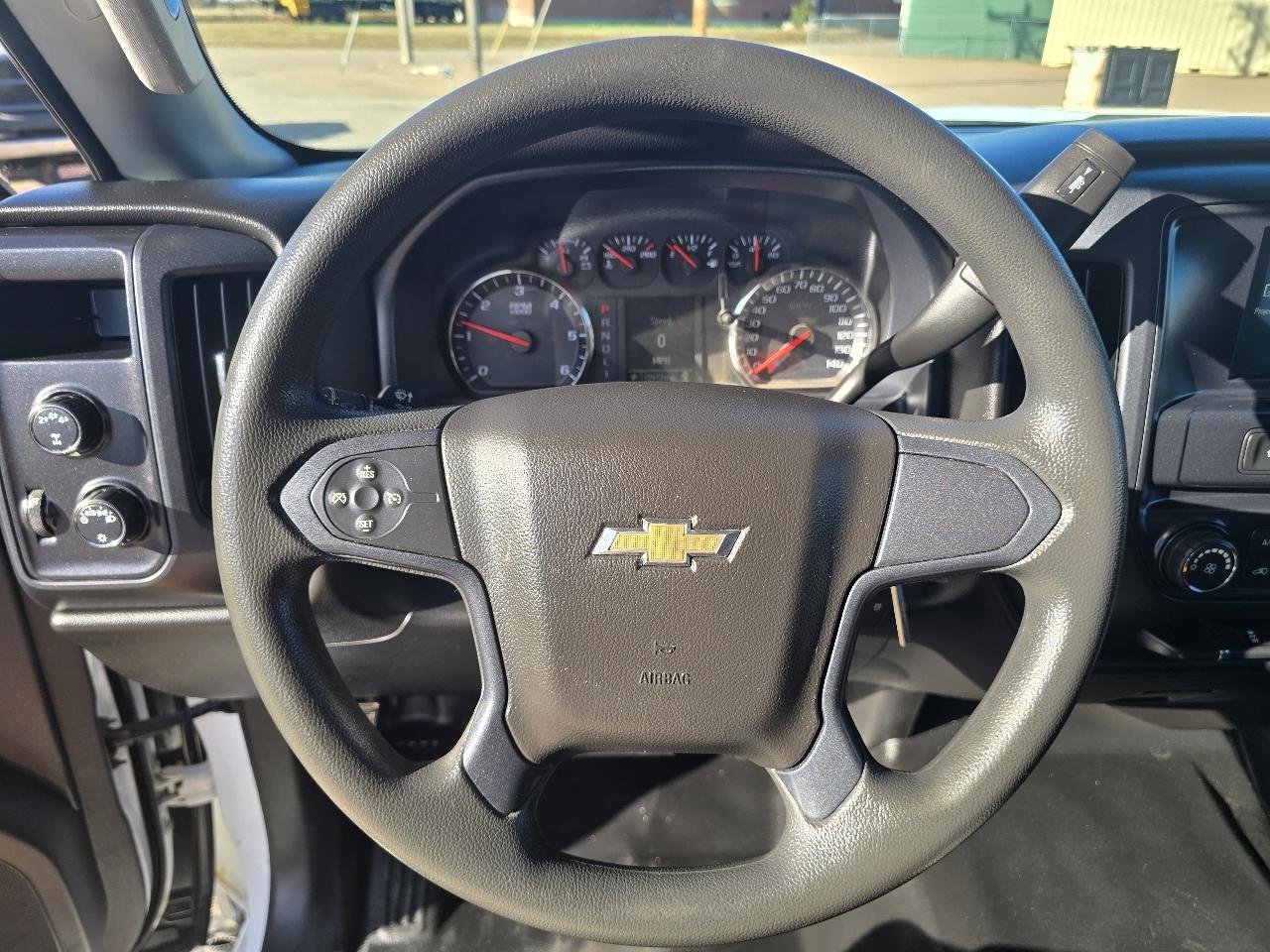 Chevrolet Silverado 2500HD Work Truck Double Cab Short Box 4WD 2017