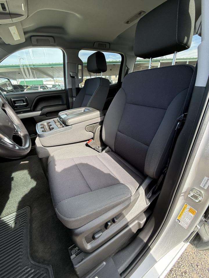 Chevrolet Silverado 1500 4WD Crew Cab 143.5" LT w/2LT 2018