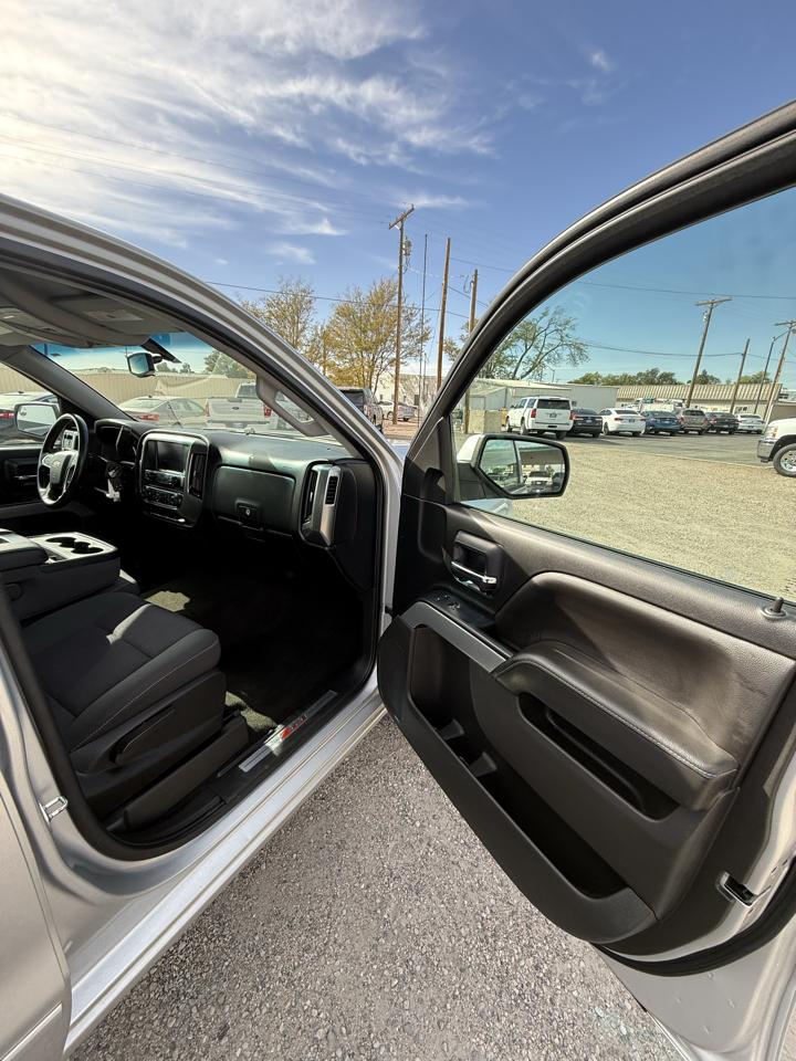Chevrolet Silverado 1500 4WD Crew Cab 143.5" LT w/2LT 2018
