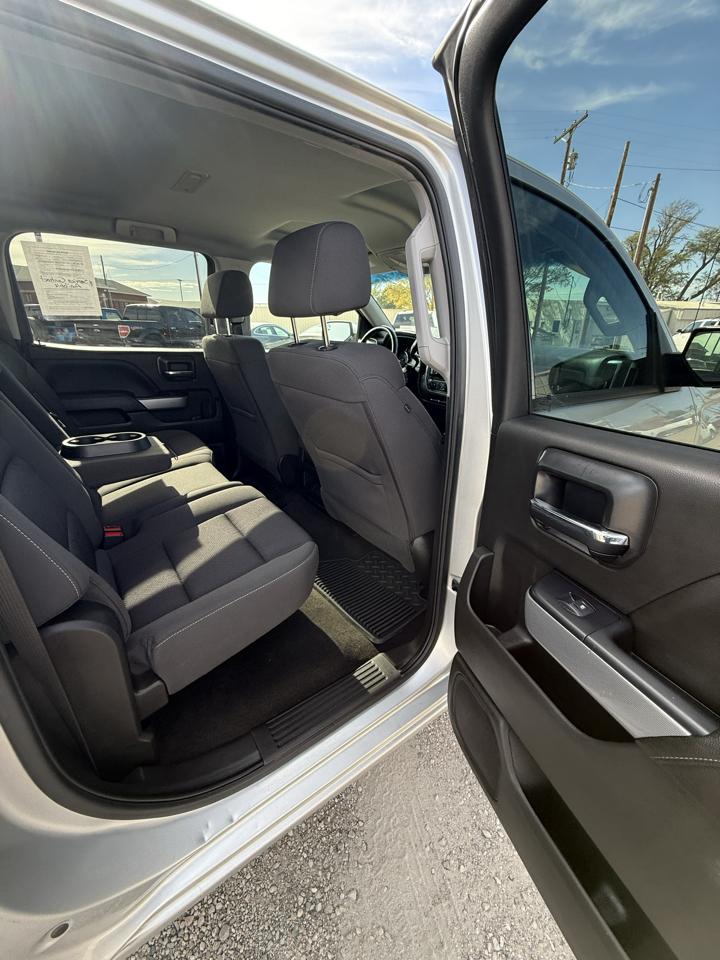 Chevrolet Silverado 1500 4WD Crew Cab 143.5" LT w/2LT 2018