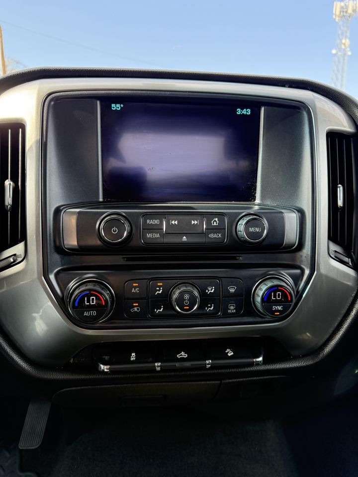 Chevrolet Silverado 1500 4WD Crew Cab 143.5" LT w/2LT 2018