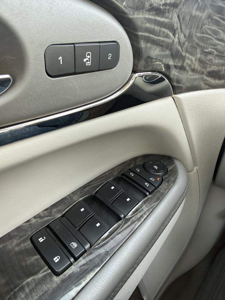 Buick Enclave AWD 4dr Premium 2014