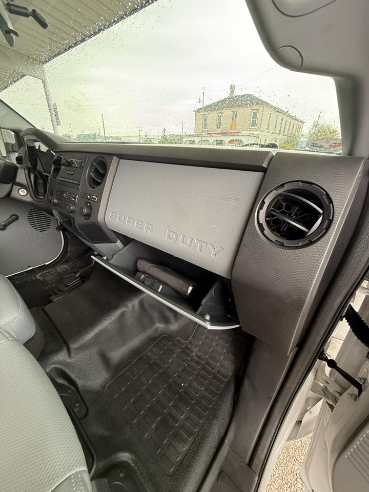 Ford F-250 SD XL Reg. Cab 4WD 2015