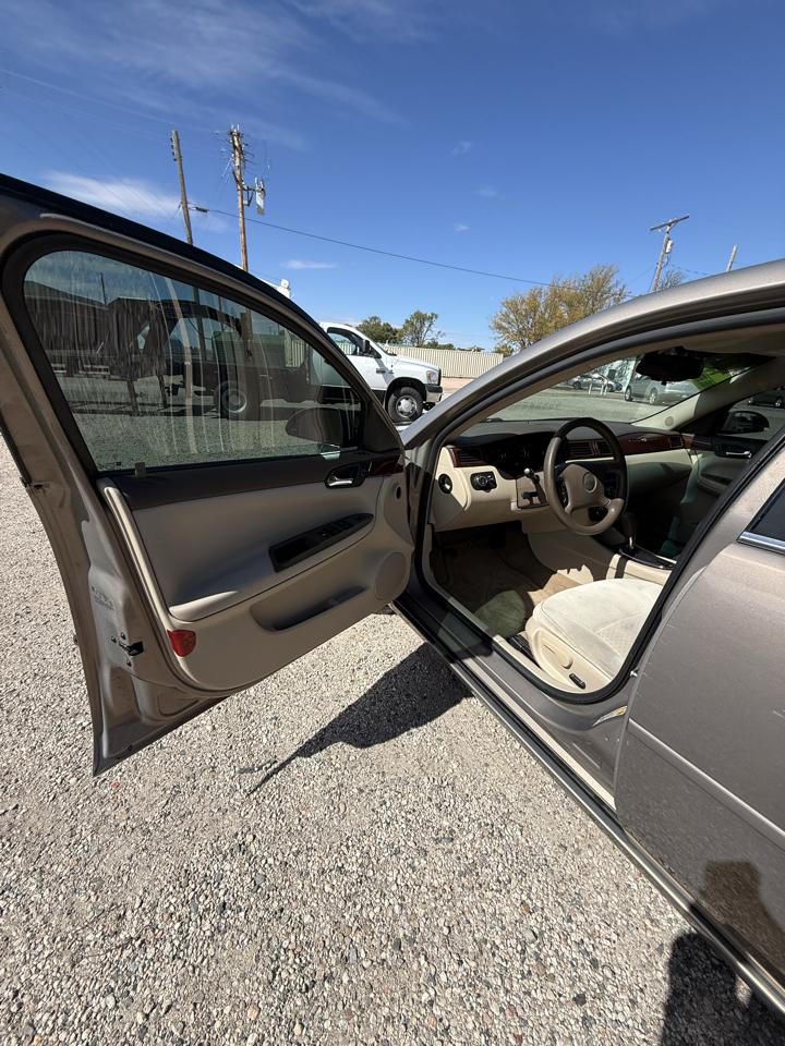 Chevrolet Impala 4dr Sdn 3.5L LT 2007