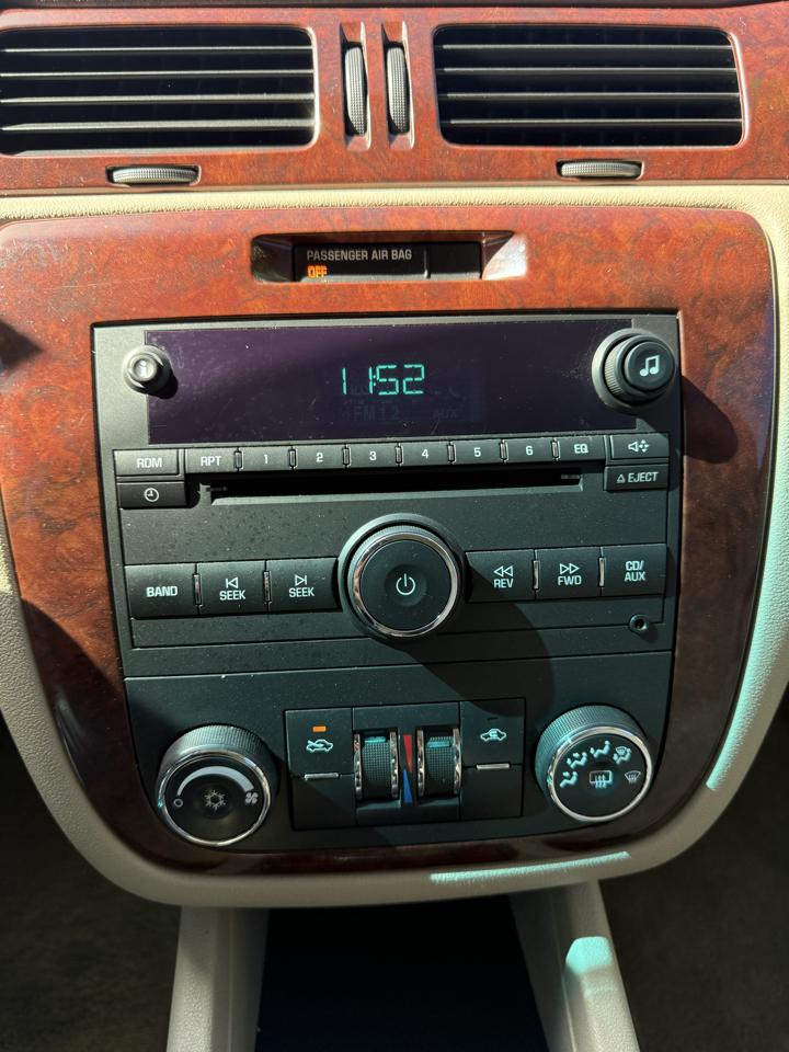 Chevrolet Impala 4dr Sdn 3.5L LT 2007
