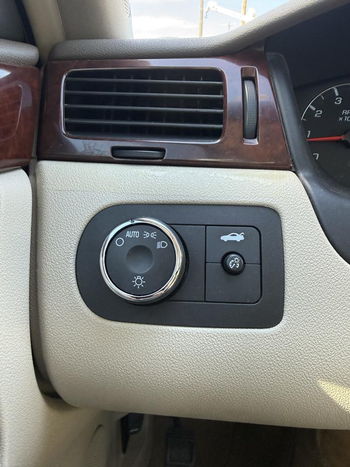 Chevrolet Impala 4dr Sdn 3.5L LT 2007