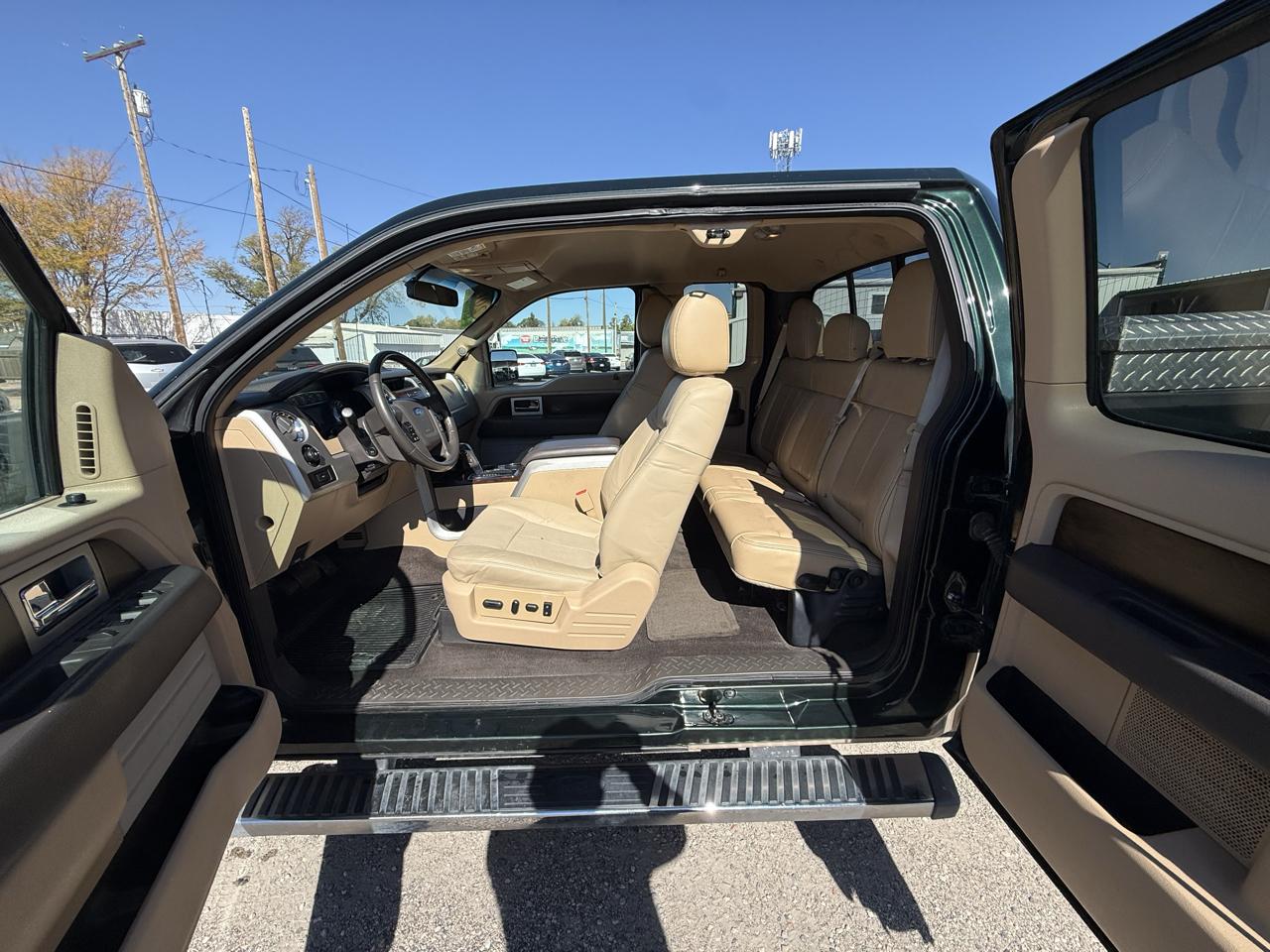 Ford F-150 4WD SuperCab 145" XL 2012