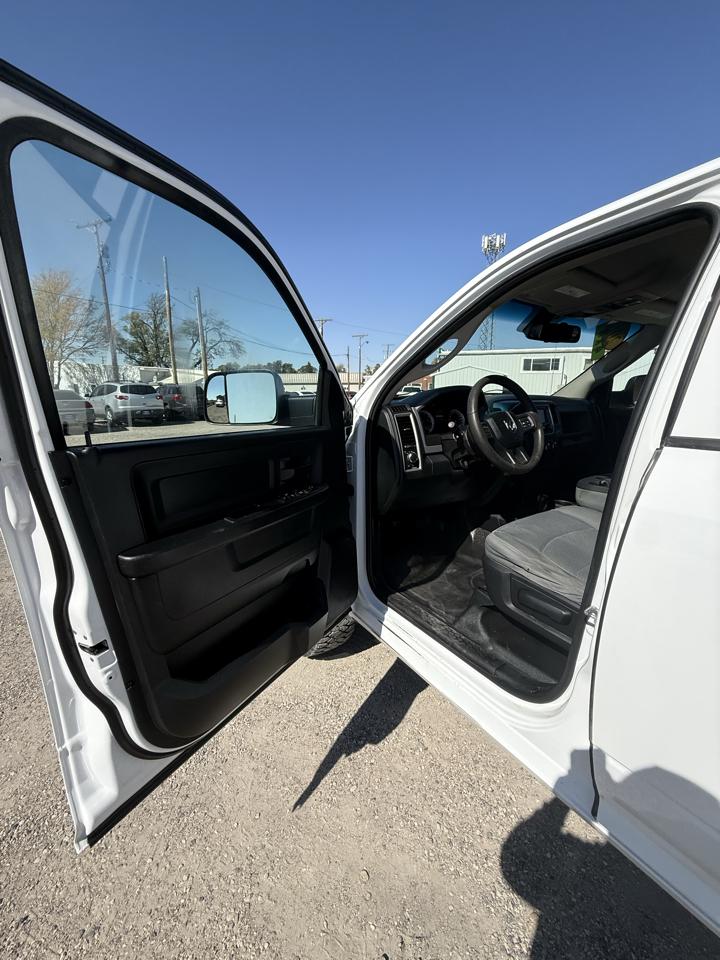 RAM 2500 4WD Crew Cab 169" Tradesman 2015