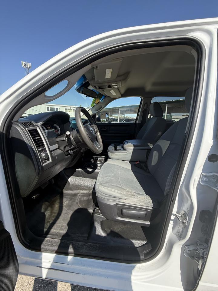 RAM 2500 4WD Crew Cab 169" Tradesman 2015
