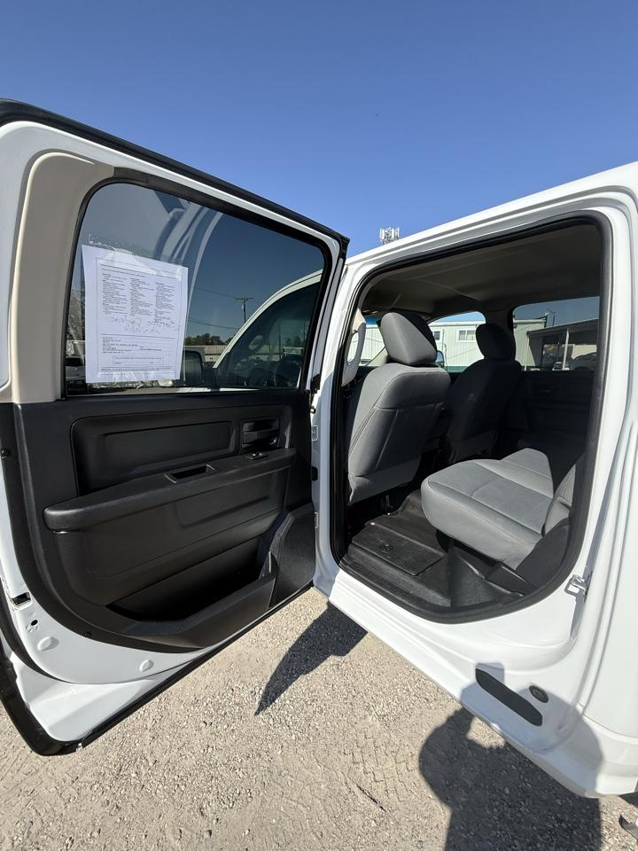 RAM 2500 4WD Crew Cab 169" Tradesman 2015