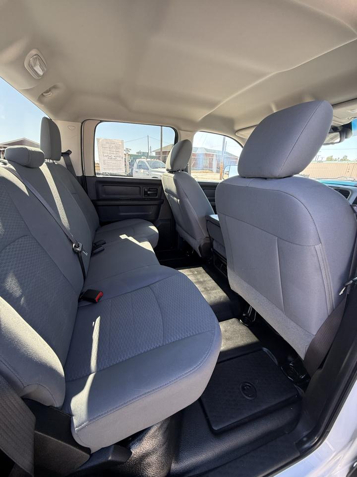 RAM 2500 4WD Crew Cab 169" Tradesman 2015