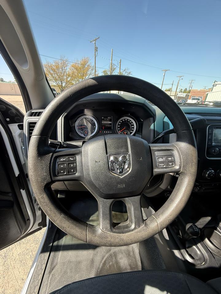RAM 2500 4WD Crew Cab 169" Tradesman 2015