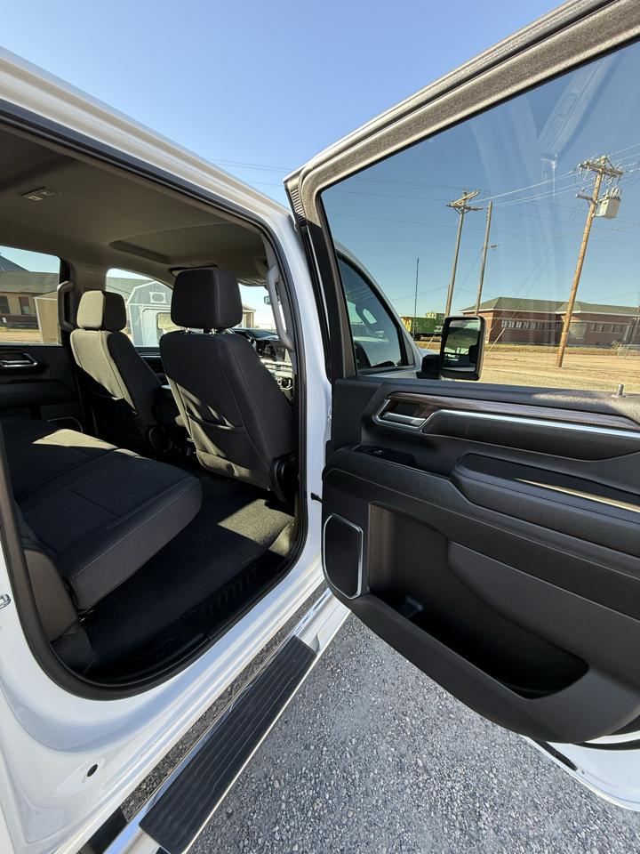 Chevrolet Silverado 2500HD LT Crew Cab Long Bed 4WD 2024