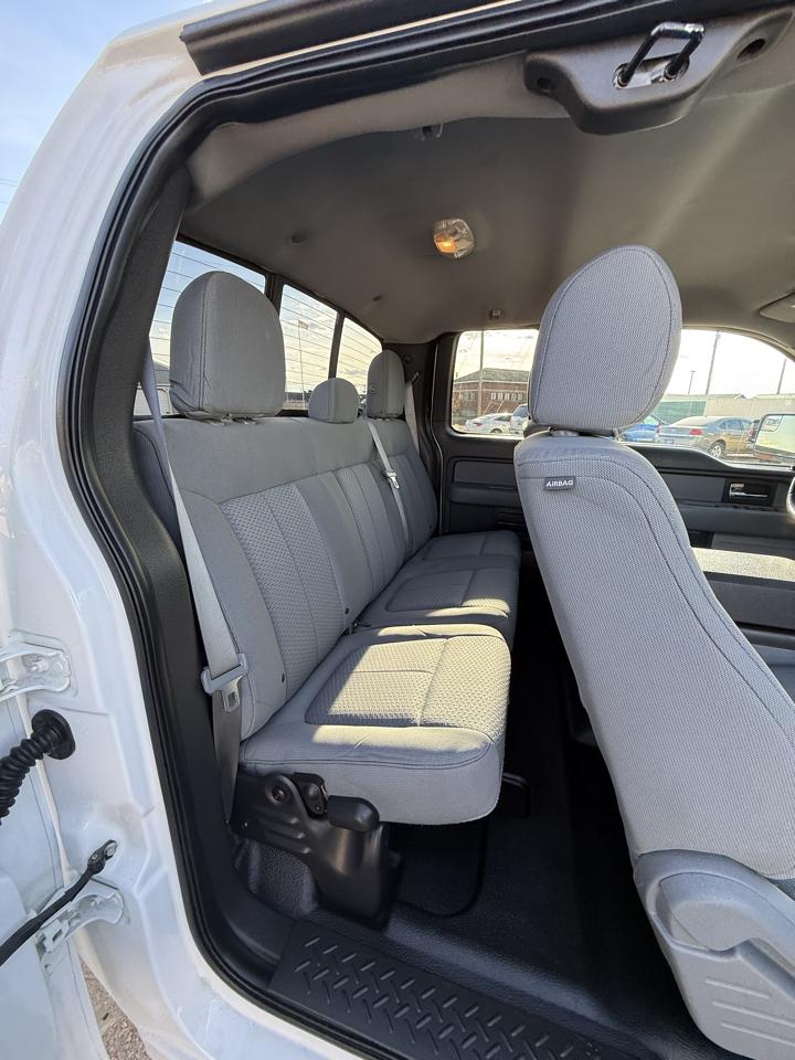 Ford F-150 4WD SuperCab 145" XL 2013