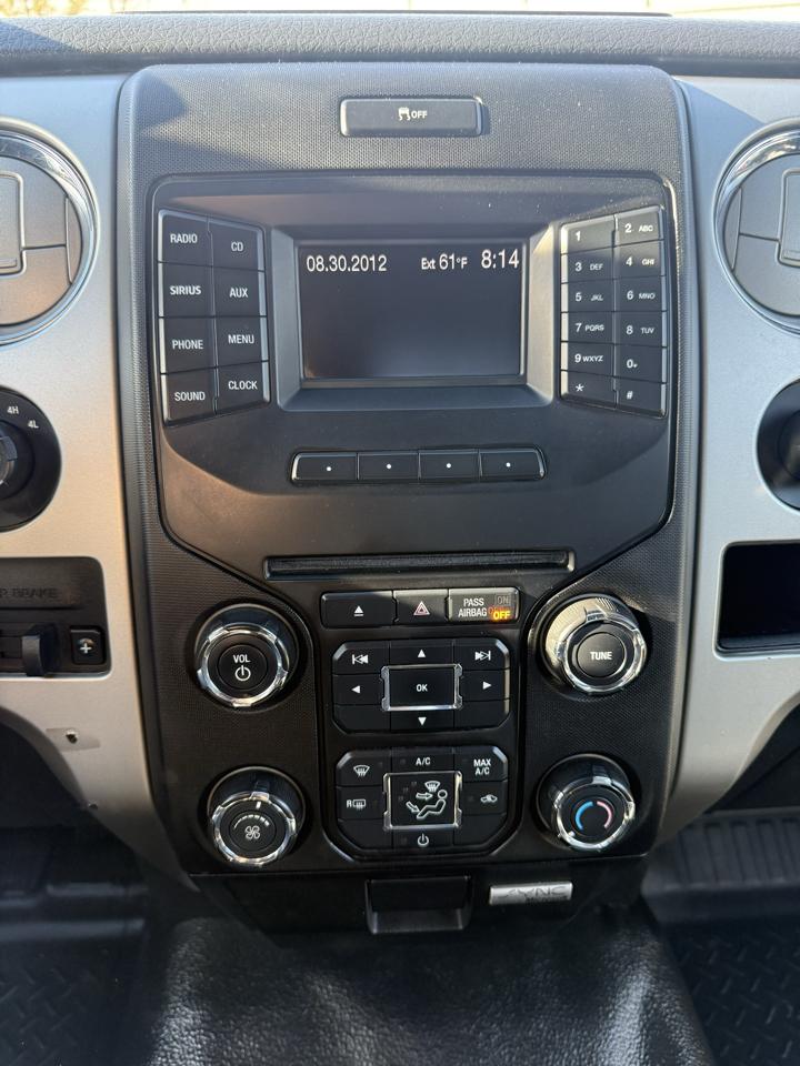 Ford F-150 4WD SuperCab 145" XL 2013