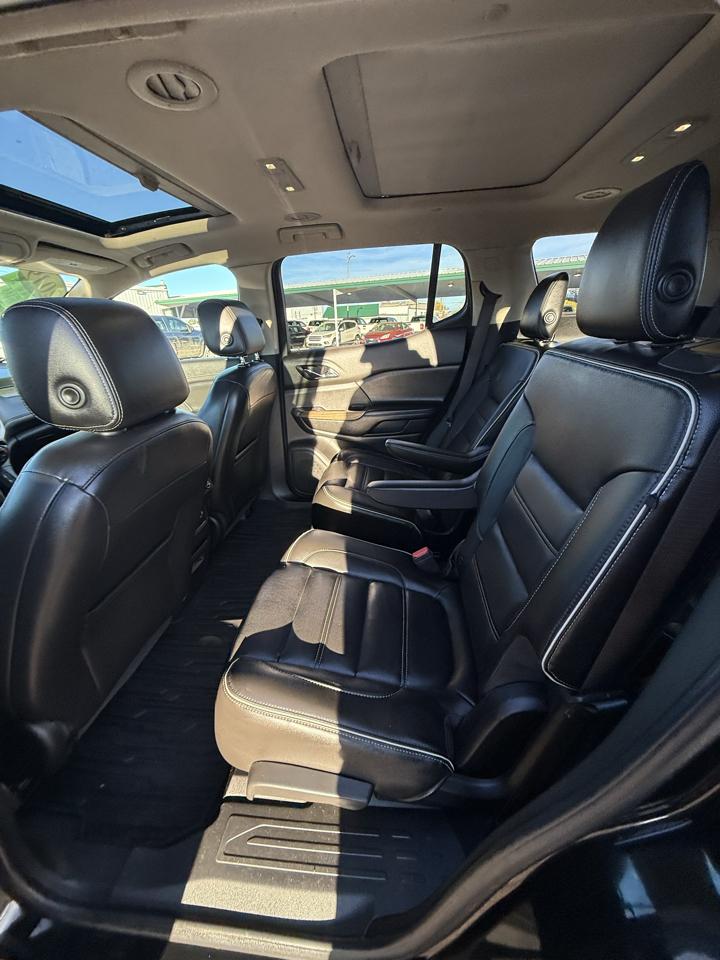 GMC Acadia AWD 4dr Denali 2019