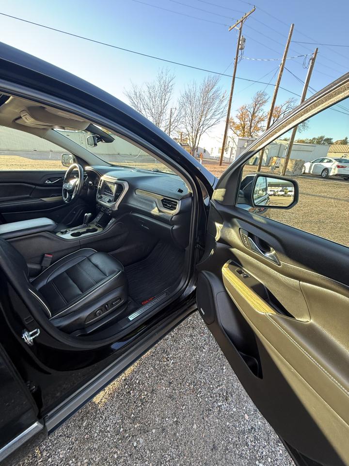 GMC Acadia AWD 4dr Denali 2019