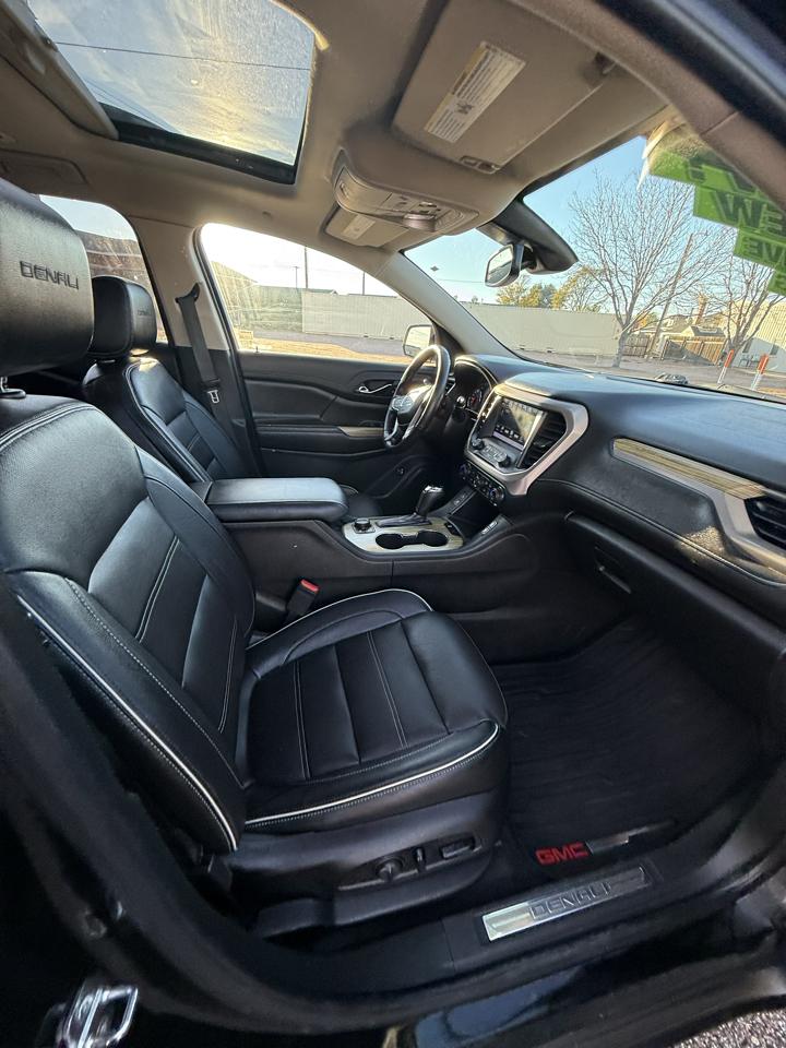 GMC Acadia AWD 4dr Denali 2019