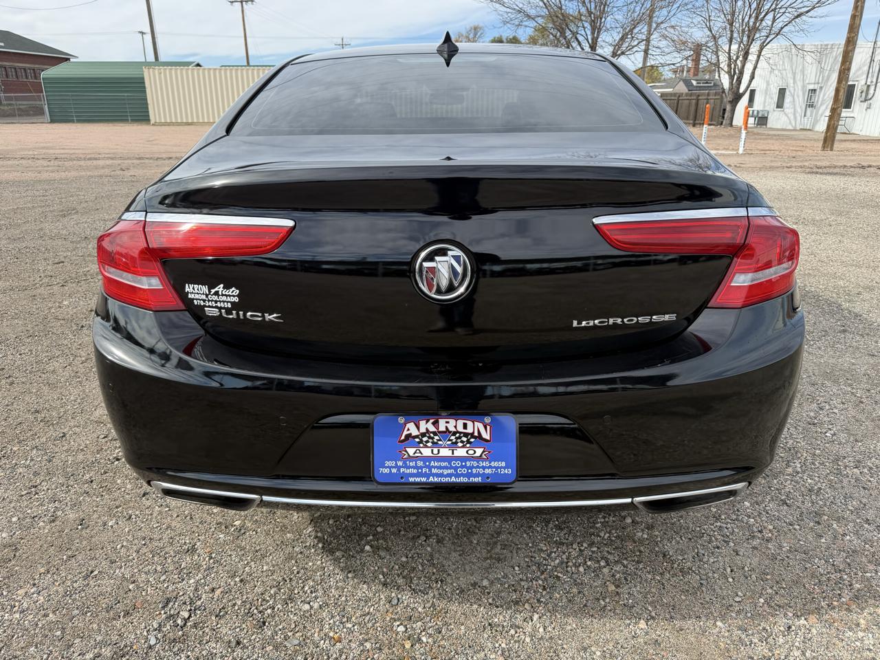 Buick LaCrosse 4dr Sdn Essence FWD 2017