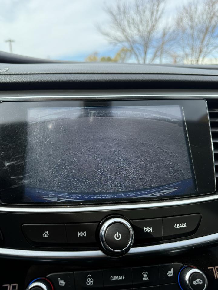 Buick LaCrosse 4dr Sdn Essence FWD 2017