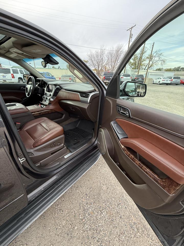 Chevrolet Suburban 4WD 4dr 1500 LTZ 2016