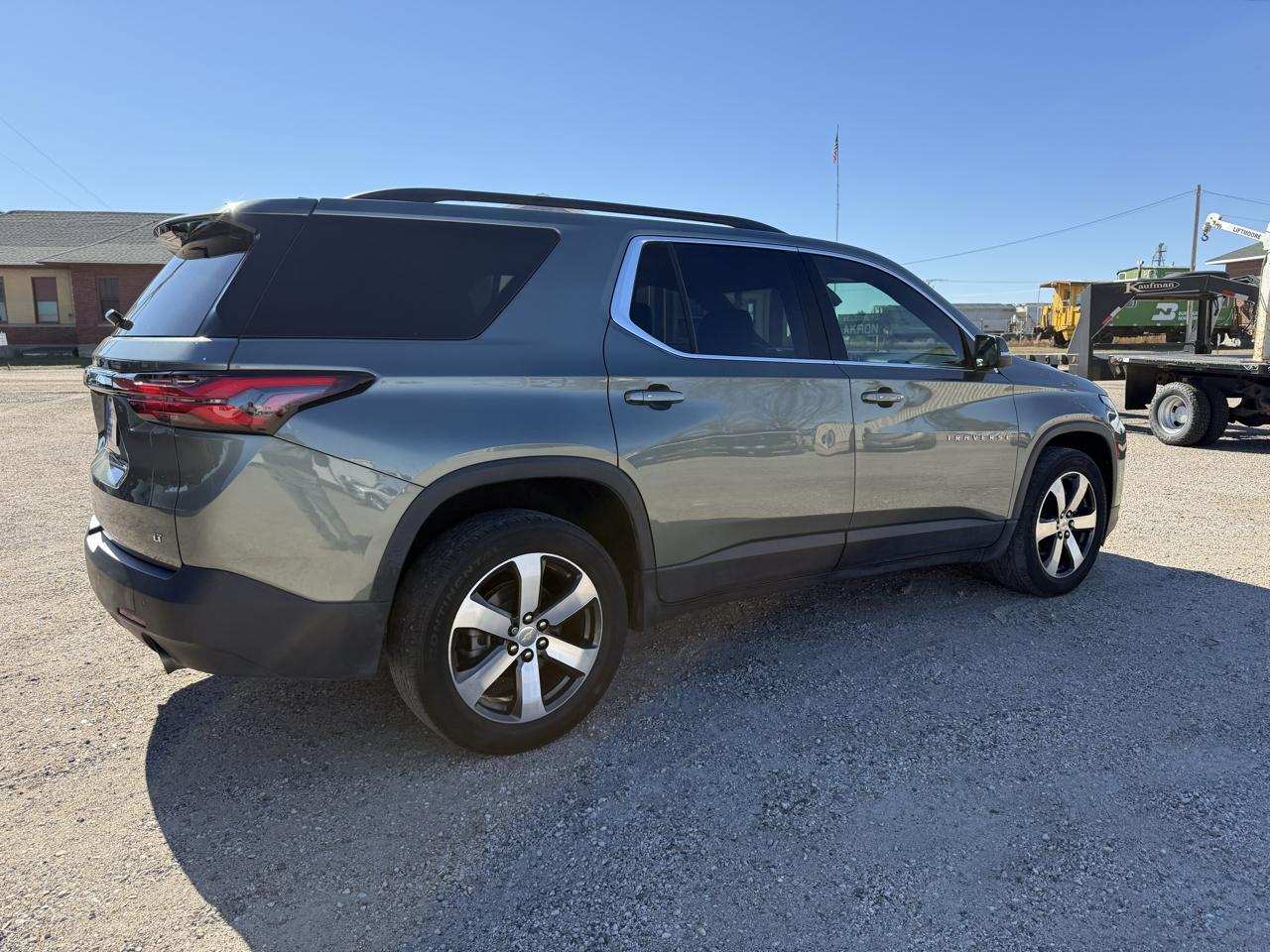 Chevrolet Traverse FWD 4dr LT Leather 2022
