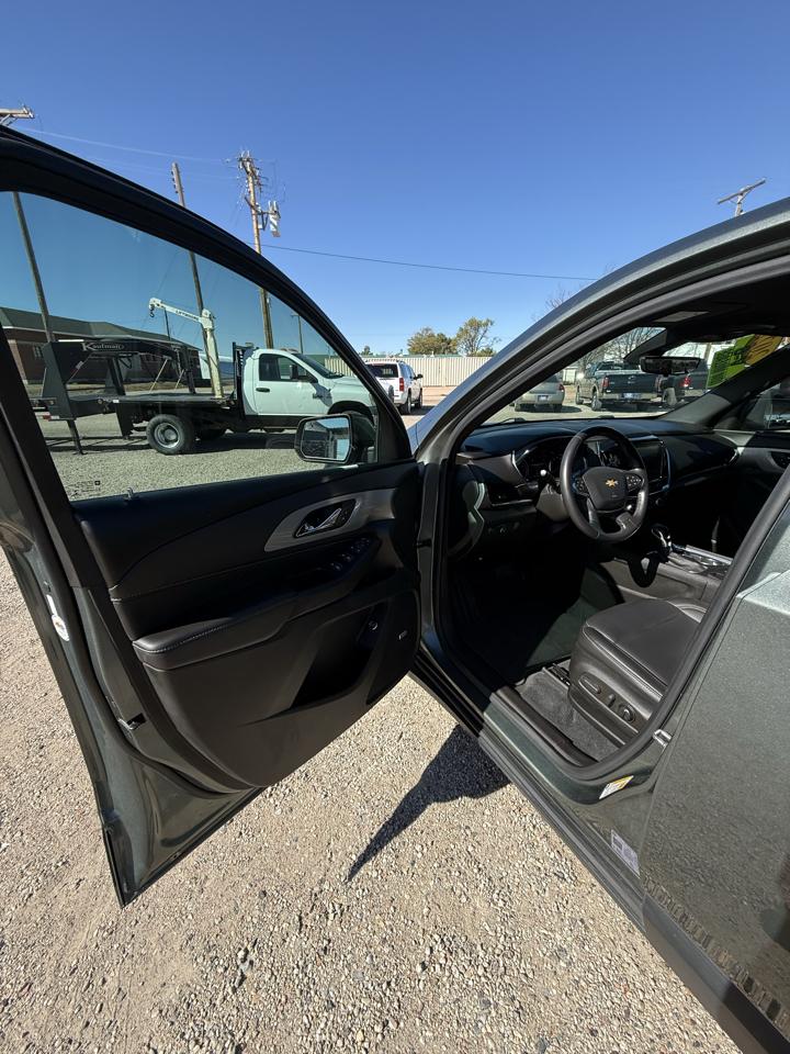 Chevrolet Traverse FWD 4dr LT Leather 2022