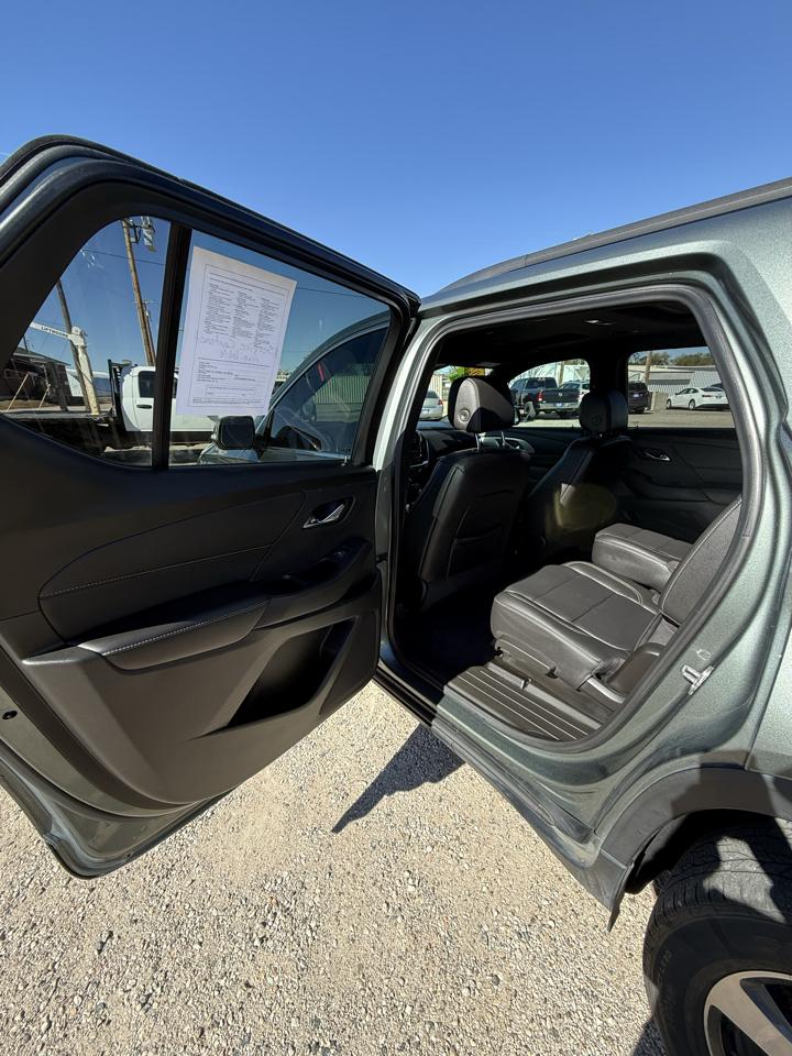 Chevrolet Traverse FWD 4dr LT Leather 2022