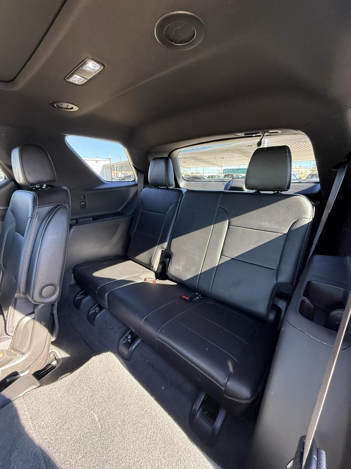 Chevrolet Traverse FWD 4dr LT Leather 2022
