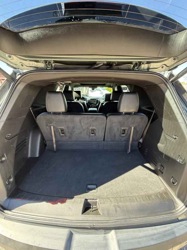 Chevrolet Traverse FWD 4dr LT Leather 2022