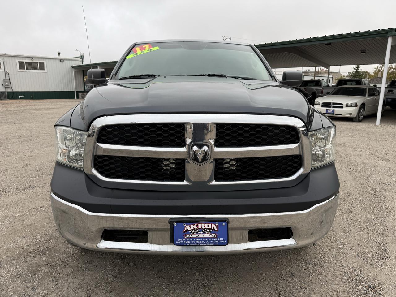 RAM 1500 SLT 4x4 Quad Cab 6'4" Box 2017