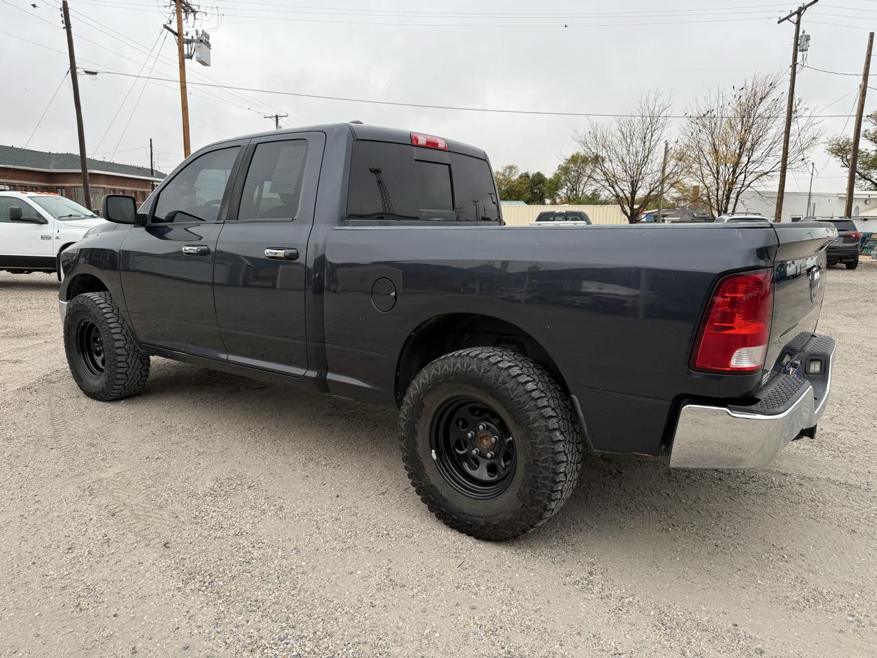 RAM 1500 SLT 4x4 Quad Cab 6'4" Box 2017