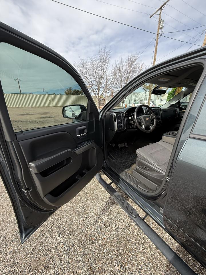 Chevrolet Silverado 1500 4WD Crew Cab 143.5" LT w/1LT 2018