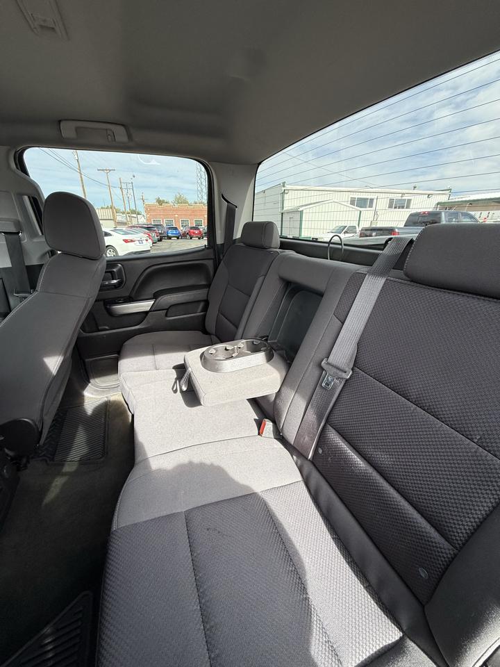 Chevrolet Silverado 1500 4WD Crew Cab 143.5" LT w/1LT 2018