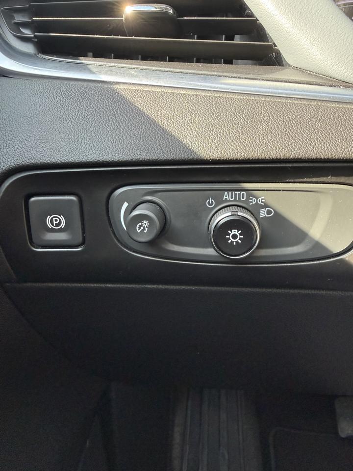 Buick Enclave AWD 4dr Premium 2019