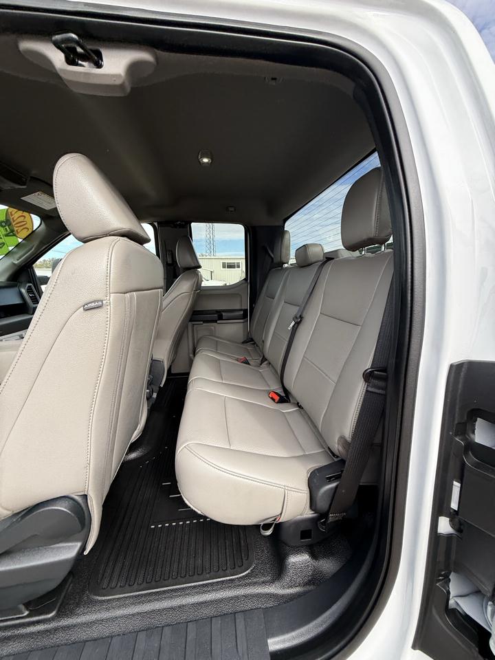 Ford F-250 SD XL SuperCab Long Bed 4WD 2022