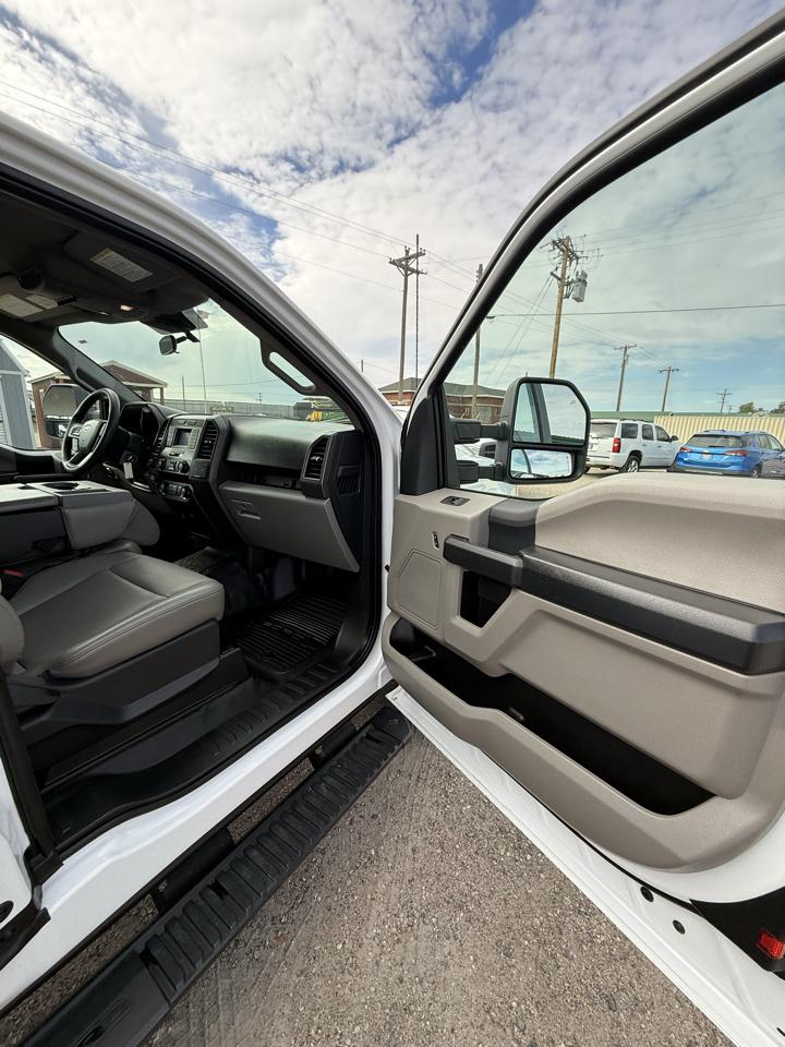 Ford F-250 SD XL SuperCab Long Bed 4WD 2022