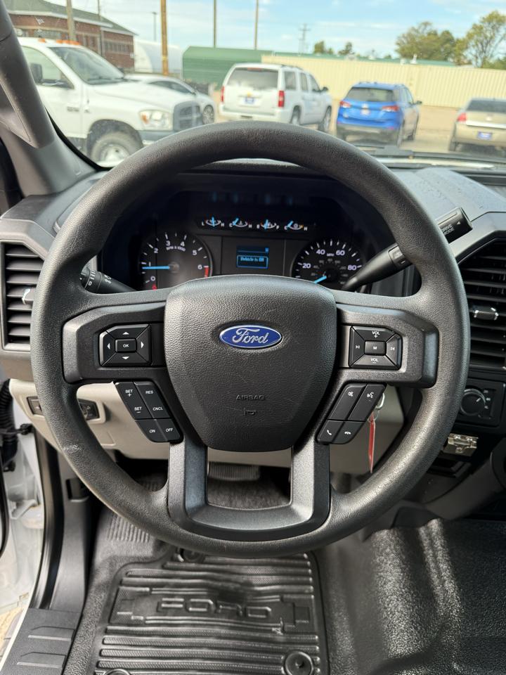 Ford F-250 SD XL SuperCab Long Bed 4WD 2022