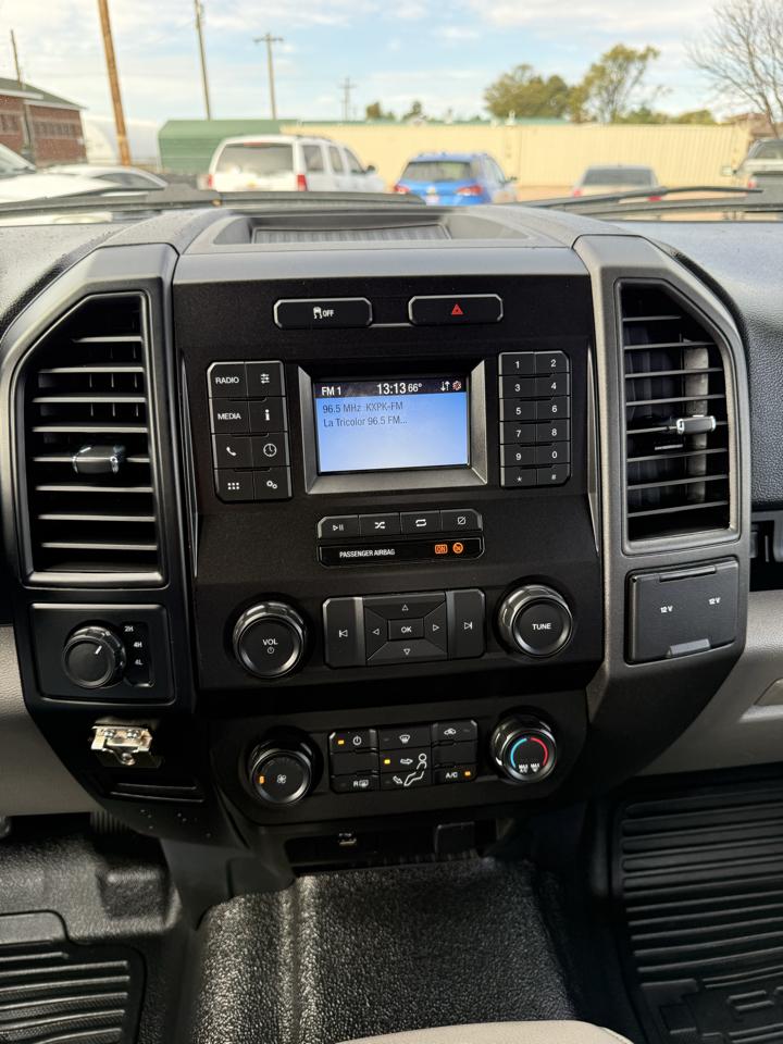 Ford F-250 SD XL SuperCab Long Bed 4WD 2022