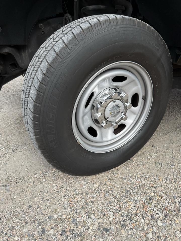 Ford F-250 SD XL SuperCab Long Bed 4WD 2022