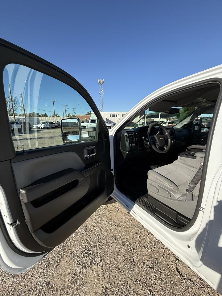 Chevrolet Silverado 2500HD 4WD Reg Cab 133.6" Work Truck 2017